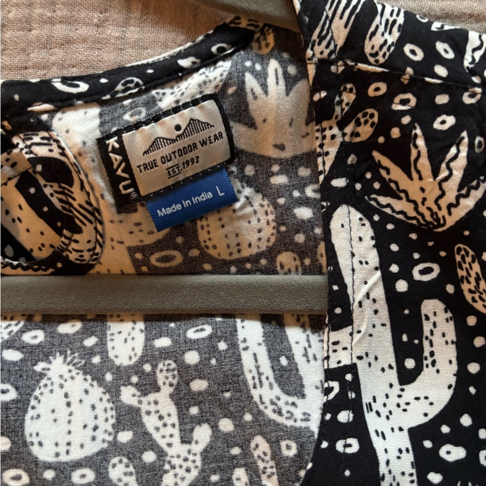 Kavu Black and White Cactus Midi Dress - Picture 3 of 4